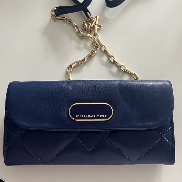 Marc by Marc Jacobs Leather Wallet on Chain - Picture 7 of 9